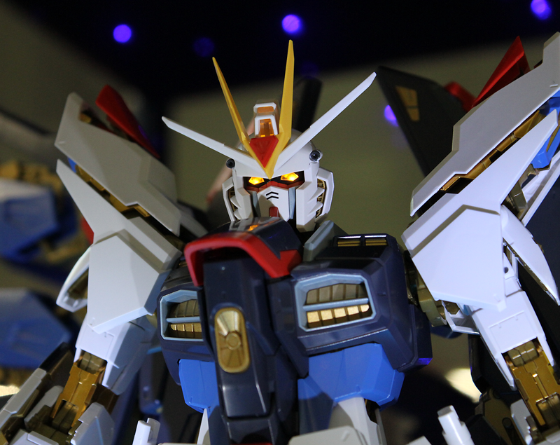 Bandai 1/60 Perfect Grade Strike Freedom Gundam