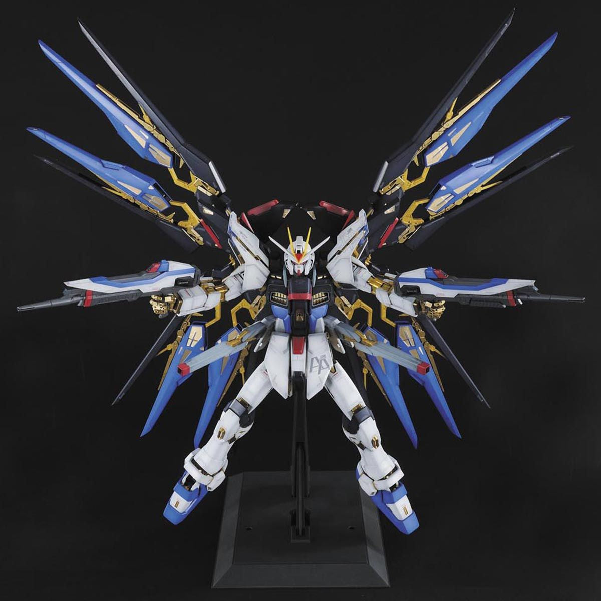 Bandai 1/60 Perfect Grade Strike Freedom Gundam
