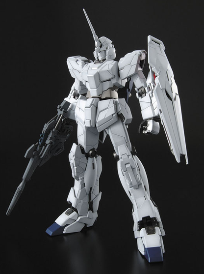 Bandai 1/100 MG Unicorn Gundam