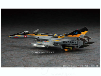 Hasegawa 1/72 VF-19A SVF-559 Lightnings w/High Maneuver Missiles